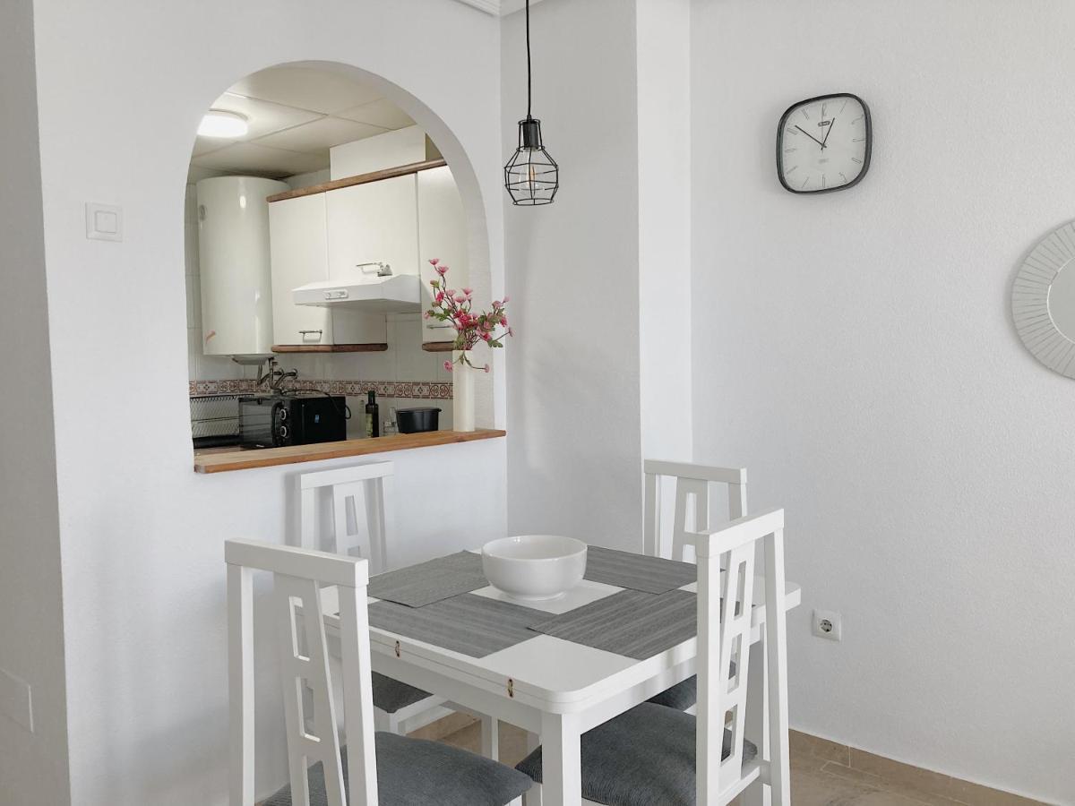 Marina Apartment Beach Estepona Luaran gambar